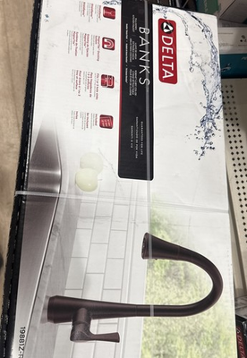 #ad Delta Faucet Banks 19881Z BL DST Spray Head Kitchen Sink Faucet Matte Black $134.99
