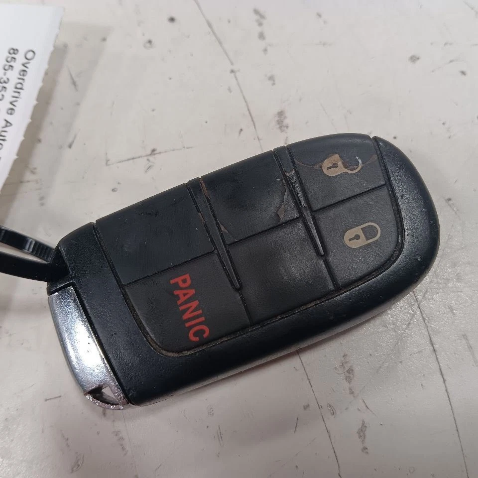 Mando a distancia de tres botones para Jeep Compass 17-21 Foto 2 de 4