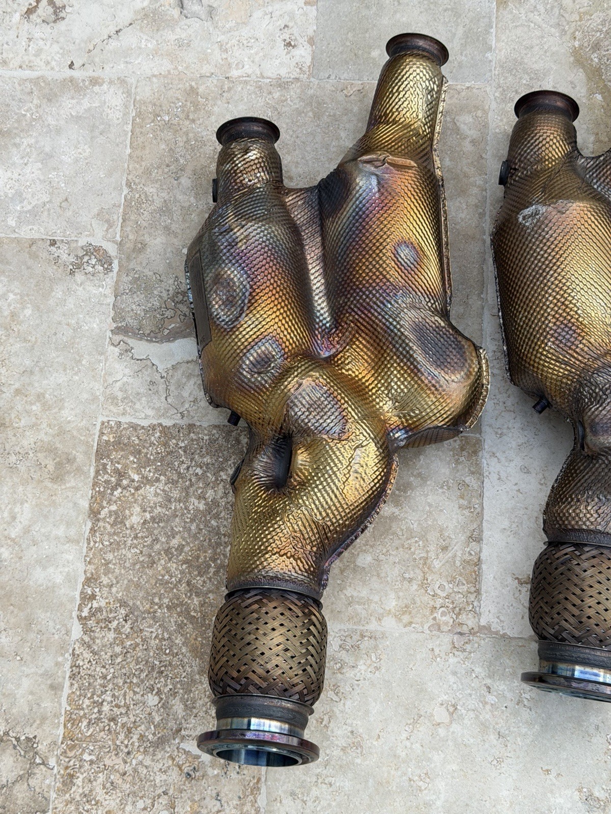 OEM Lamborghini Aventador SVJ S V12 Muffler 470251051R  07M131777H  07M131778F