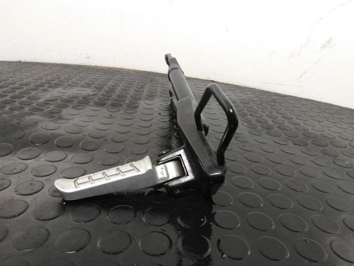 BMW G 310 Footpeg 1950-2022 - Picture 4 of 5