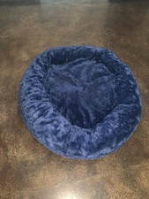 Best Friends by Sheri Original Calming Donut Dog and Cat Bed, Medium, Navy Blue