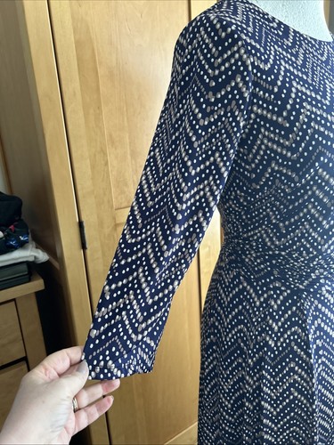 ROMAN ORIGINALS Navy/Beige/White Texture Zigzag Print Midi Dress. Size 14. BNWOT - Picture 4 of 8
