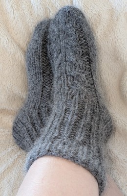 Hand knitted Angora Socks Women/Menn, Knitted House Socks Fuzzy Fluffy Warm Soft