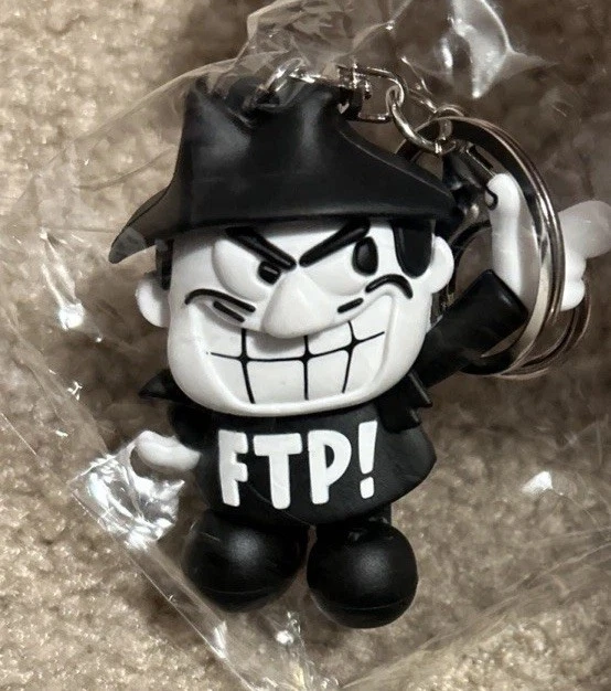 Porte clés caoutchouc noir FTP Fuckthepopulation Boris neuf avec étiquette LIVRAISON GRATUITE !