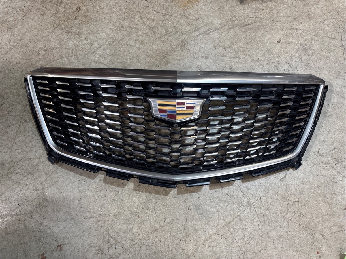 2020 2021 2022 GM Cadillac XT5 Grille w/ Camera DMR | eBay