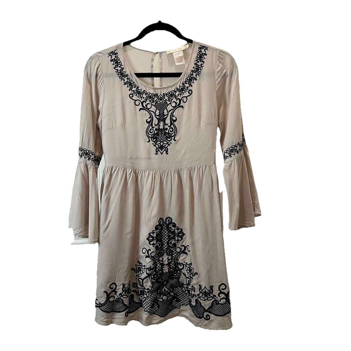 flying tomato embroidered dress ROSE VINE ROMANCE WOVEN MAXI DRESS L FLYING TOMATO IVORY / L main image 0