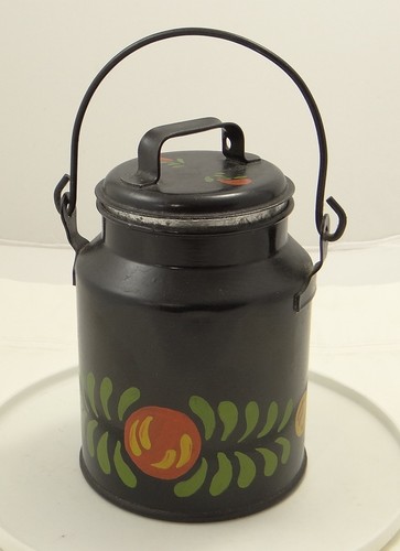 Black Heavy Tin Toleware Canister w Removable Top Fruit Green Leaves Kitchen