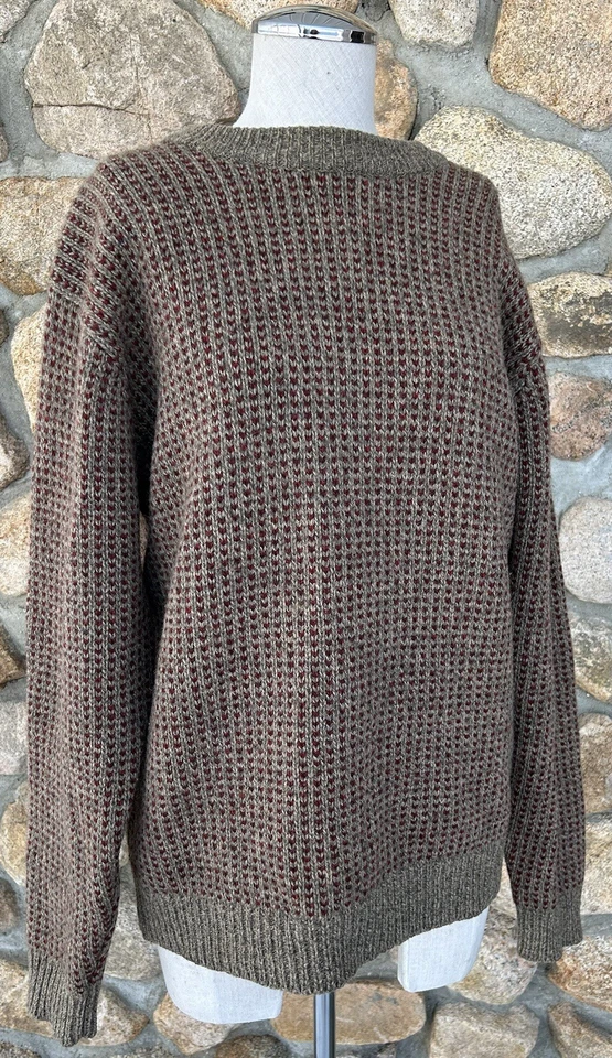 LL Bean Men’s VTG 80’s 100% Lamb’s Wool Fisherman Sweater Khaki/Red Birdseye Med - Image 2 of 4