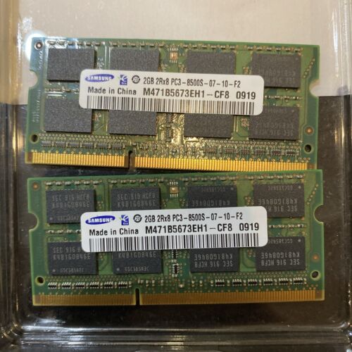 Samsung 4GB (2x2Gb) SO-DIMM 1066 MHz DDR3 SDRAM Memory (M471B5673EH1-CF8)