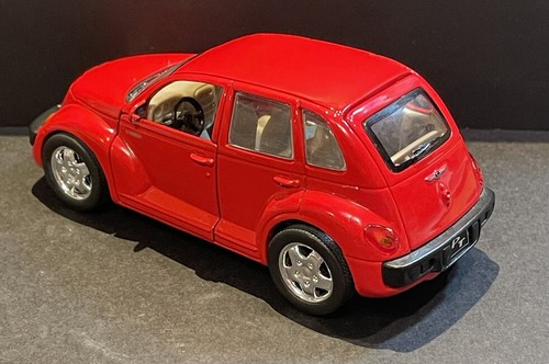 VTG 2000 Saico 1:34 Scale PT Cruiser Diecast Car Red DP5019 - Picture 3 of 4