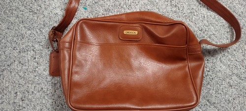 Sasson Leather Travel Bag Luggage Shoulder Bag Brown Zip Closure