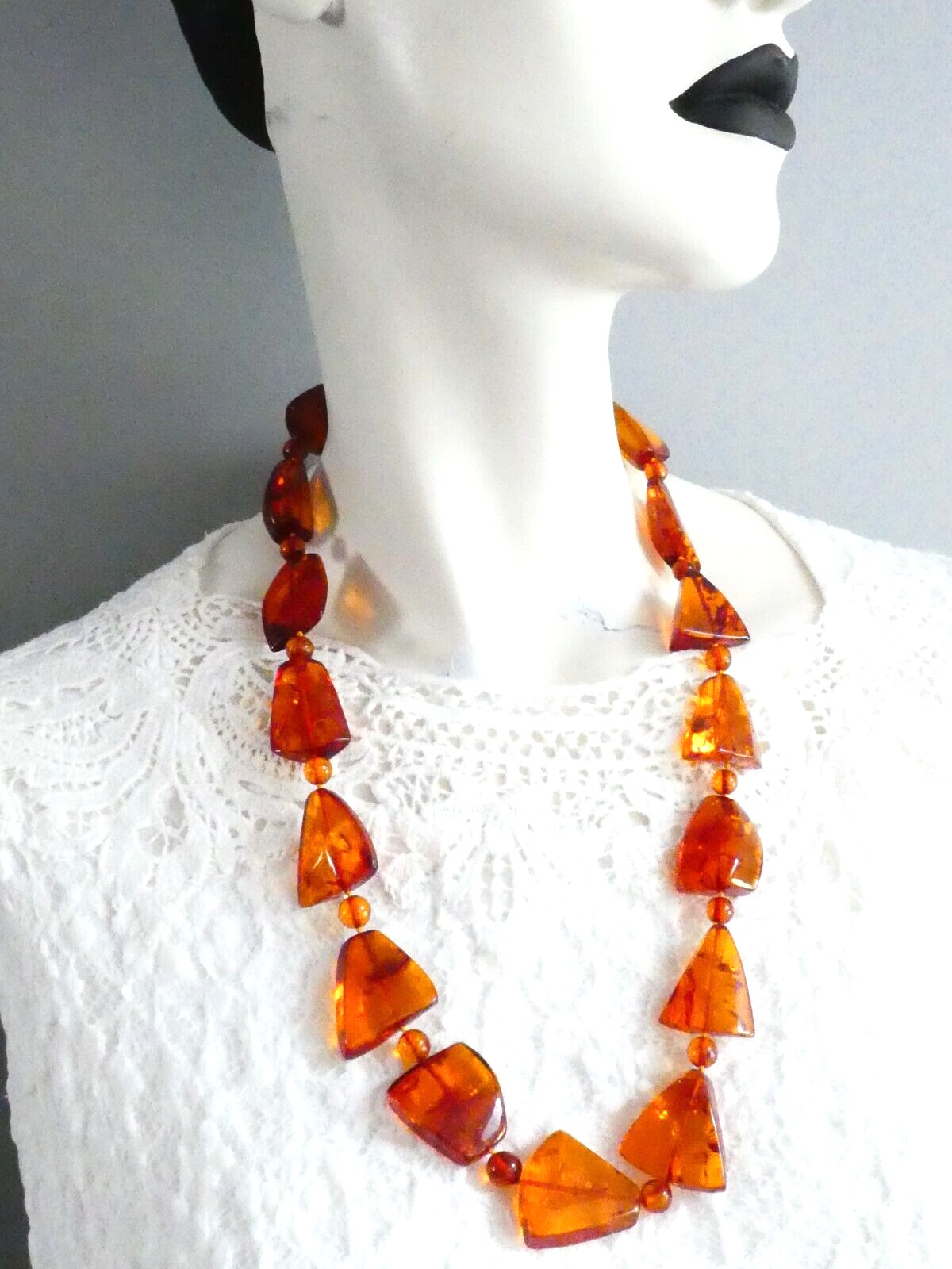 Beautiful Reconstituted Triangular Mixed Shape Ro… - image 5