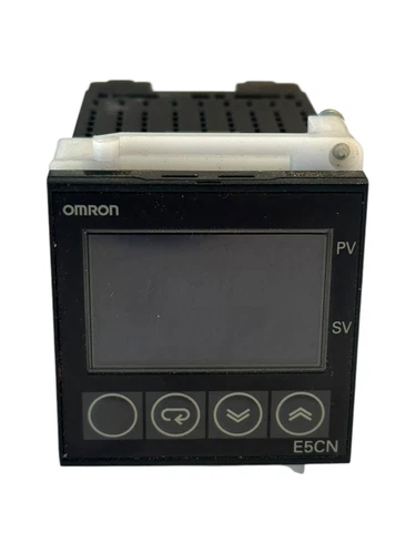 Omron E5CN-C2TU Temperature Controller 100 to 240V Plug-In 2 Outputs