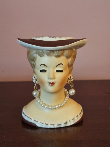VTG Artmark Lady Head Vase 3.5" W/ Hat White Pearls Blonde Hair JAPAN