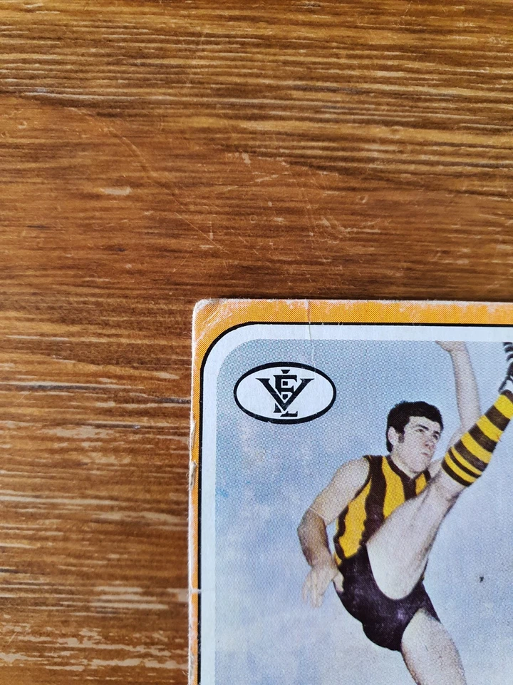 1973A Scanlens VFL AFL Football Card #33 Leigh Matthews Rookie Card - Hawthorn - image 3 of 4