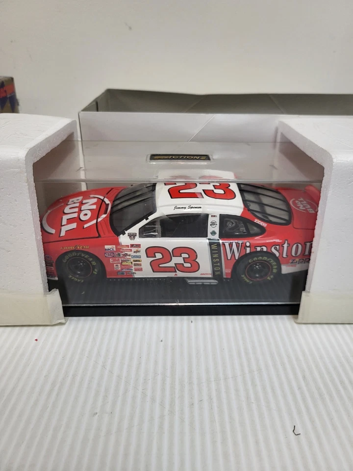 NASCAR Diecast Car 1:24 Jimmy Spencer #23 Winston No Bull 1998 Taurus BANK Foto 3 de 3