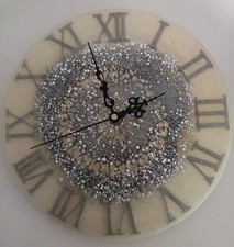 Handarbeit Wanduhr rund, Epoxidharz , Glitzer...