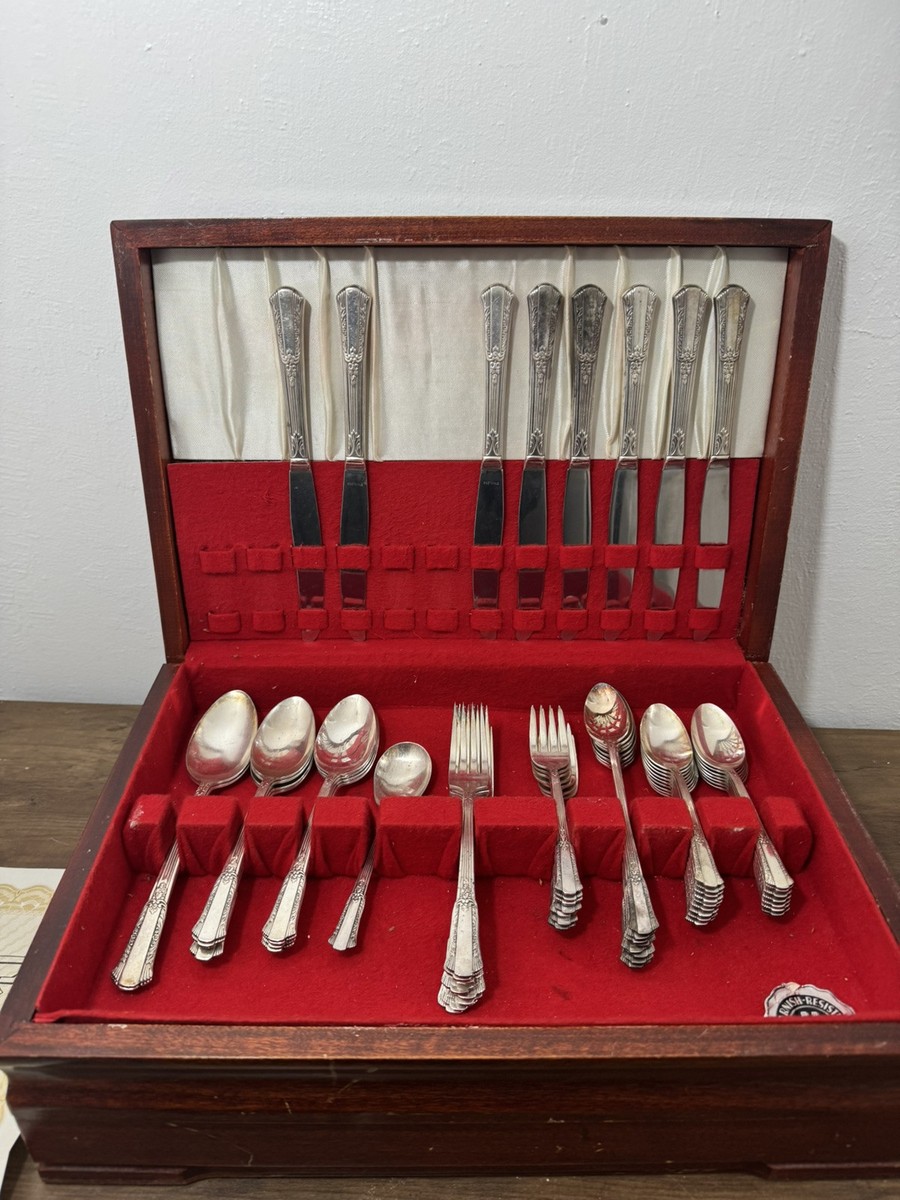 58 Pc 1940's WM ROGERS Overlaid IS Treasure Silverplate Set | eBay