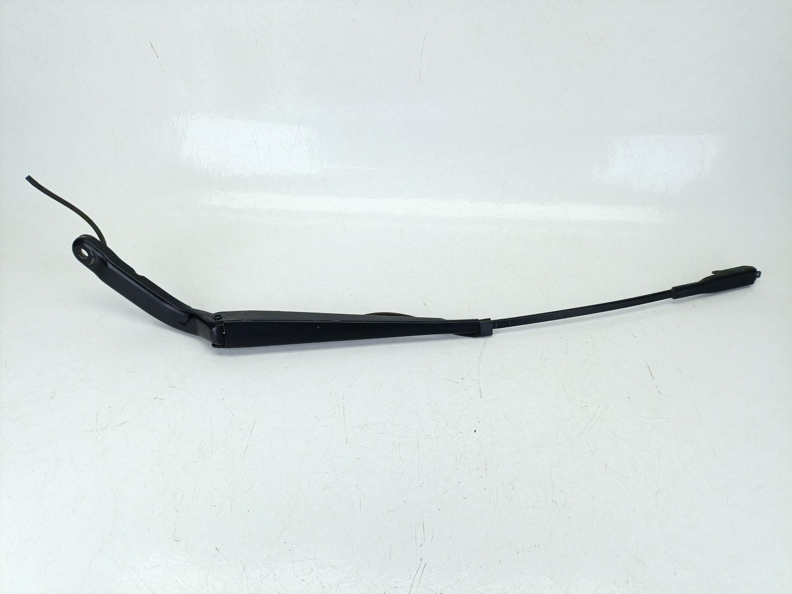 A9068200644 WIPER ARM WINDSCREEN CLEANING FRONT LEFT / 181369 FOR MERCEDES-BENZ SPR
