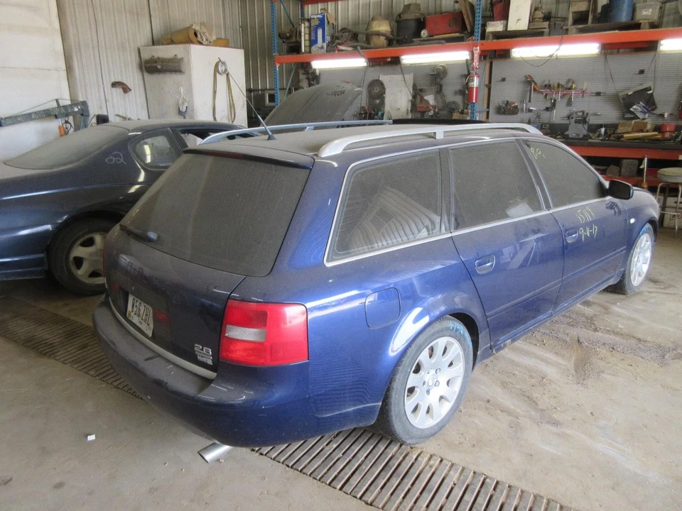 Used Front Right Door Assembly Front fits: 1999 Audi A6 model VIN B 8th digit w/ - Image 4 of 4