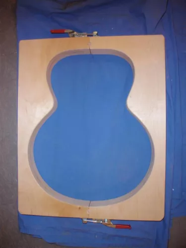  Blues Creek   Gibson J185  building mold