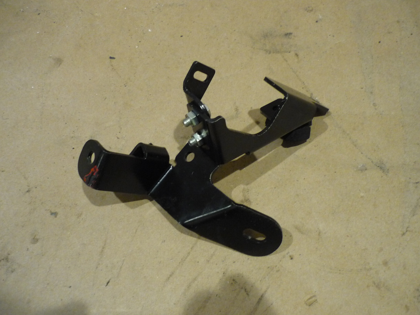 Ferrari California - LH Trunk Outer Bracket -P/N 81789300