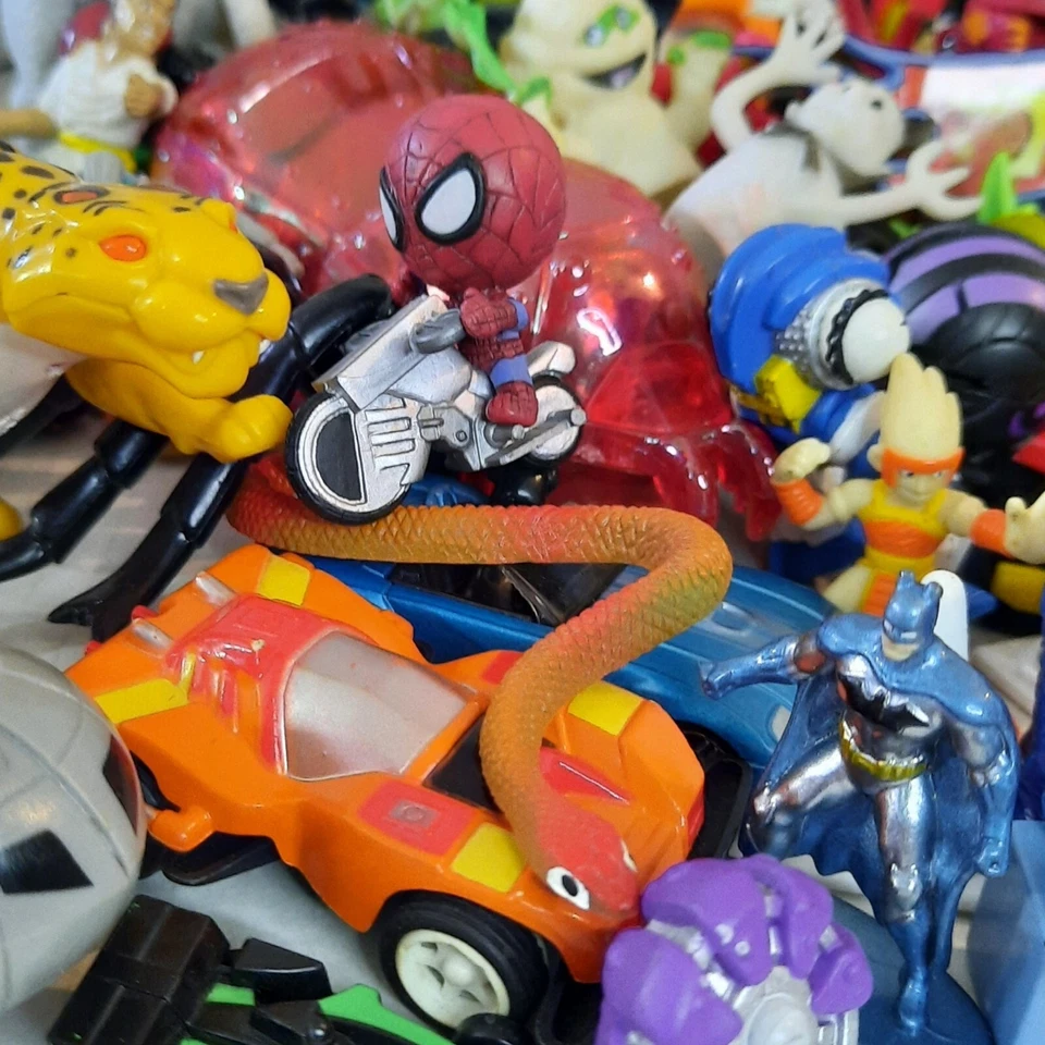 Boys Toy Wholesale Bundle Lot Batman Figures Cars Kids Junk Drawer TV Movie GAME - Image 3 of 4