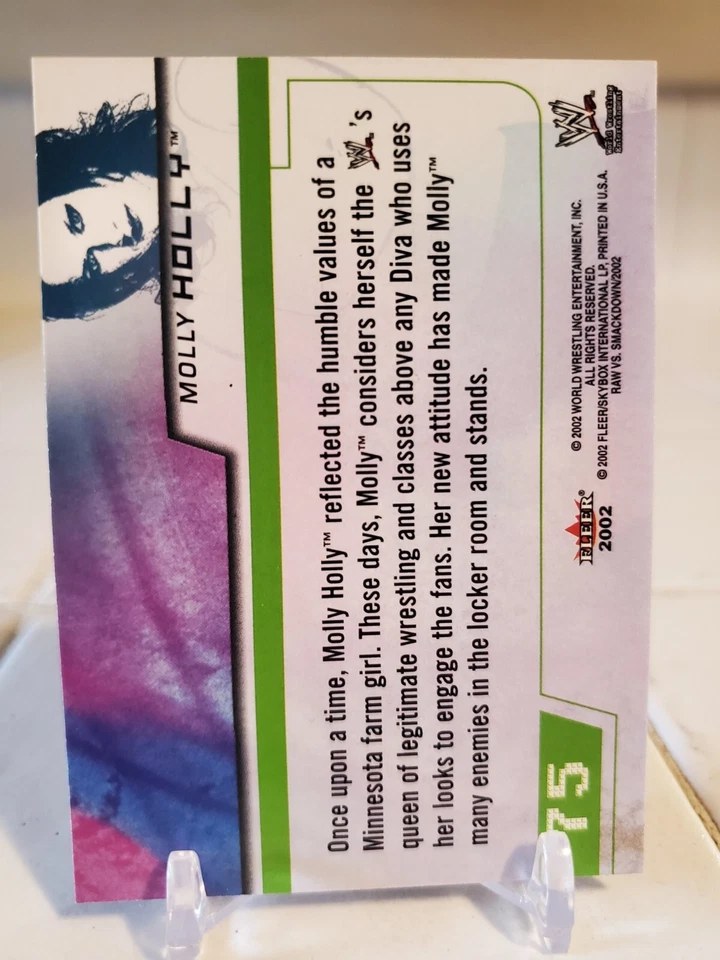 2002 Fleer Foil WWE WWF Queens Of The Ring Card #75 MOLLY HOLLY Raw Vs Smackdown - Image 2 of 2