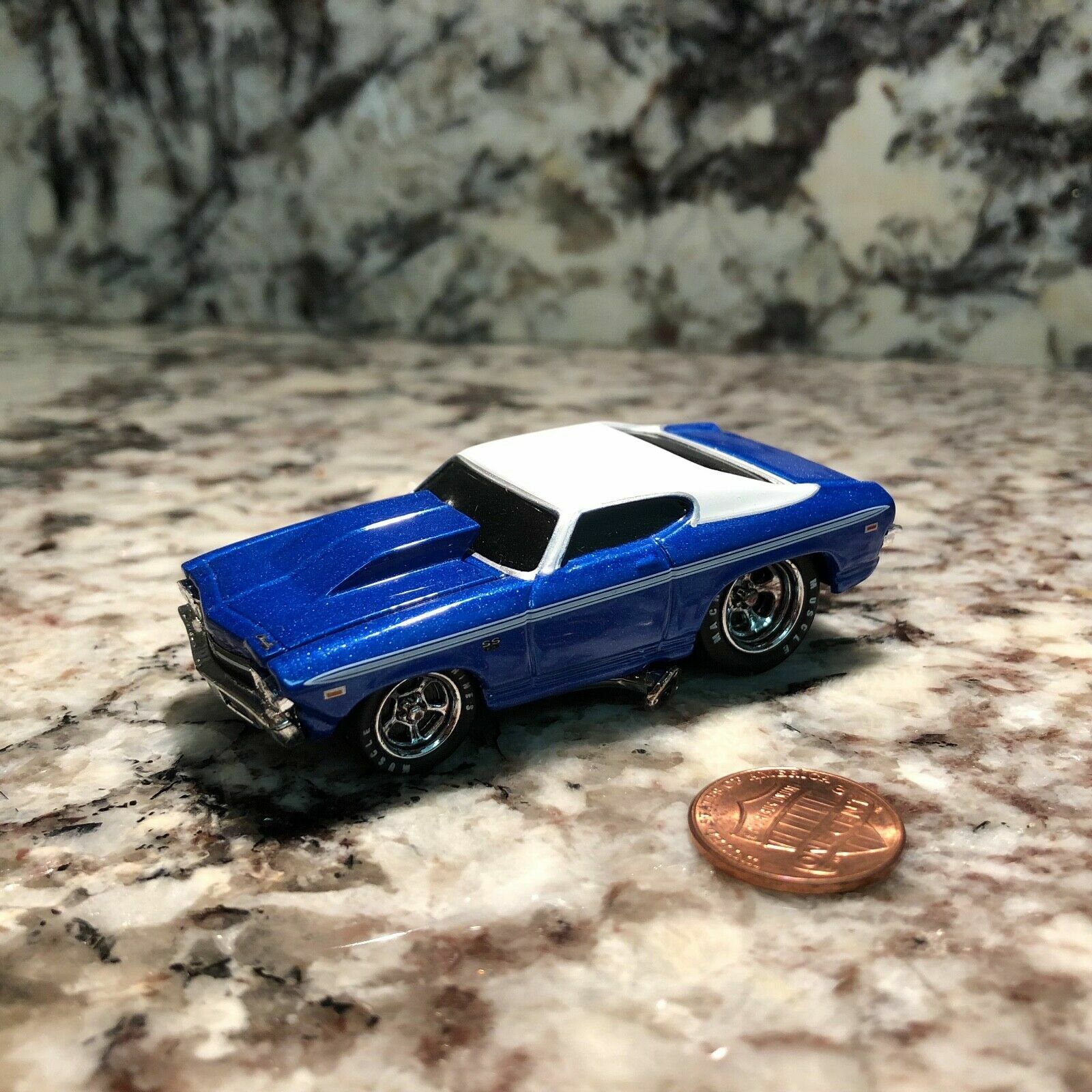 Picture 125 of 141