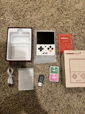 【美品】 Miyoo Mini Plus（ミヨーミニプラス）ホワイト（32GB） 美品】 Miyoo Mini Plus（ミヨーミニプラス）ホワイト（32GB