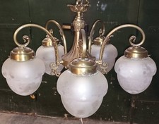 LAMPADARIO OTTONE E VETRO SATINATO VINTAGE 5 BRACCI CON BOCCE A GHIANDA D=60 cm