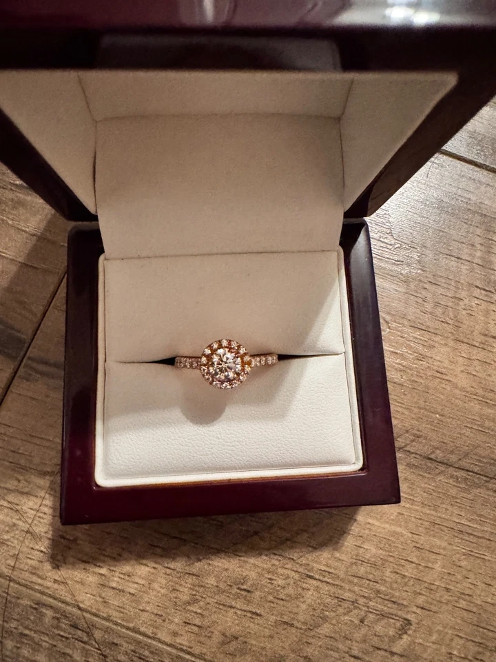 0.71ct VS2 I Round Brilliant Diamond Halo Engagement Ring 14k Rose Gold EGL USA - Image 3 of 4