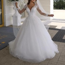 Vintage Ball Gown White Wedding Dress V Neck Lace Appliques Princess Bridal Gown