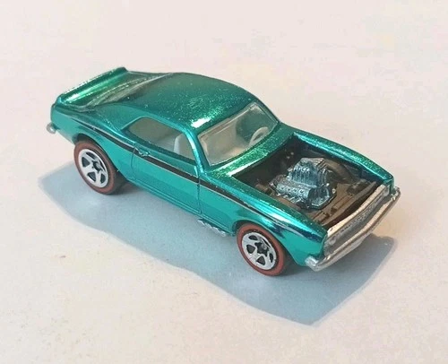 HOT WHEELS HEAVY CHEVY SPECTRAFLAME AQUA WITH RED LINES MINT CONDITION LOOSE