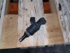 BMW 5 E39 Einspritzventil Set 1427240 2.00 Petrol 110kw 2000 33864171