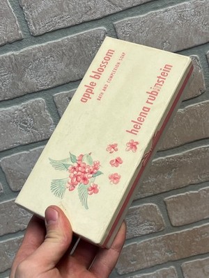 Vintage Helena Rubinstein Apple Blossom Perfumed Soap NOS NEW 2 Cakes