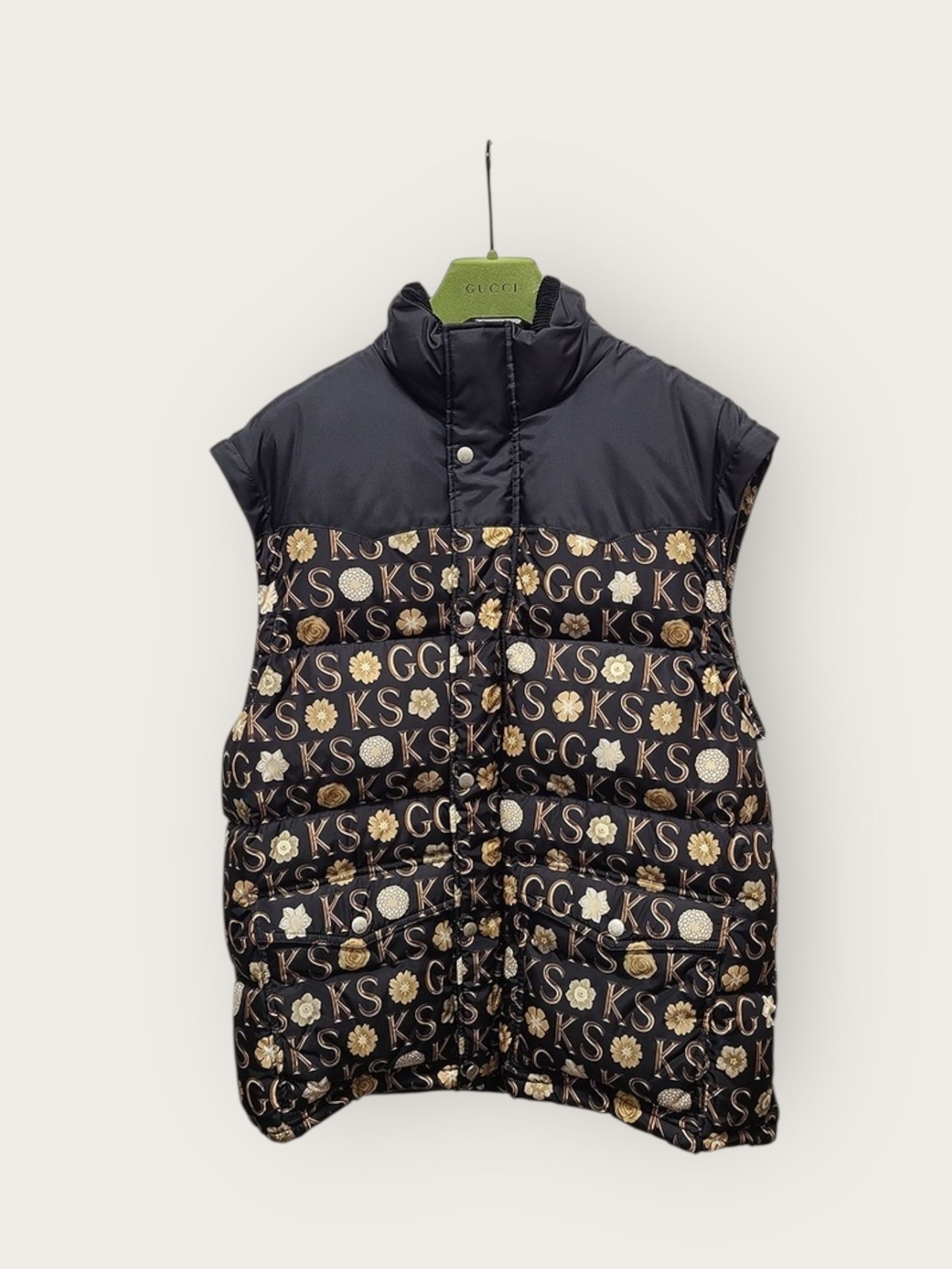Gucci Black Scott Printed Down Padding Jacket 149… - image 4