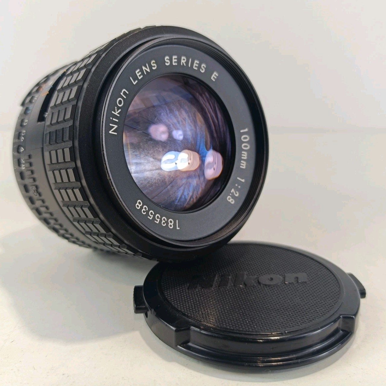 Nikon 100mm F2.8 Series E MF Portrait Lens Nikon 100mm F2.8 Lens Working 
