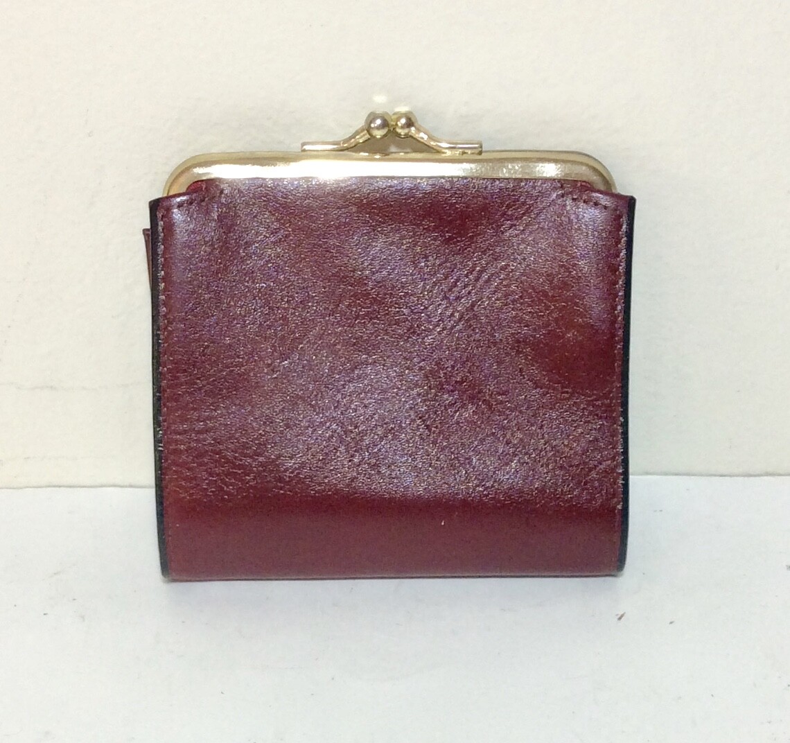 PRINCESS GARDNER WALLET & CHANGE PURSE, CHAIN DECORA… Gem