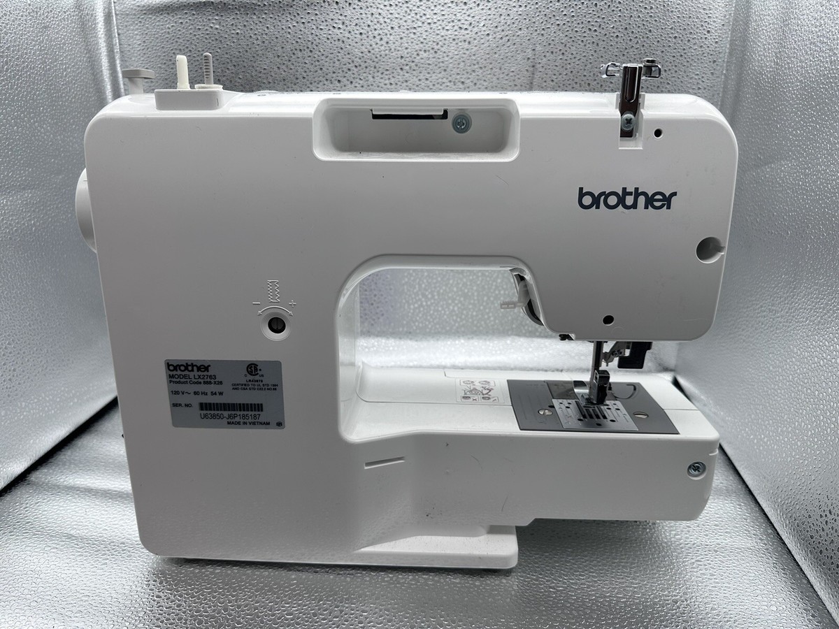 今市隆二 Sewing Machine Logo Tee SS L ホワイト SINGER® SE9180 Sewing & Embroidery Machine | SINGER®