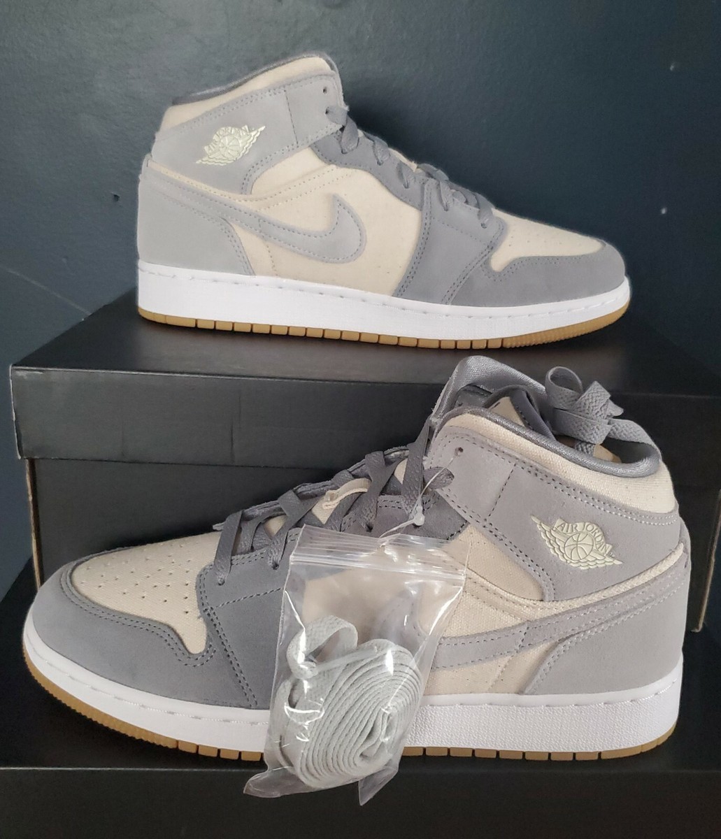 シューズ(男性用) NikeAirJordan1 Mid SECoconut Milk New Nike Air Jordan 1 Mid SE Coconut Milk Particle Grey Size