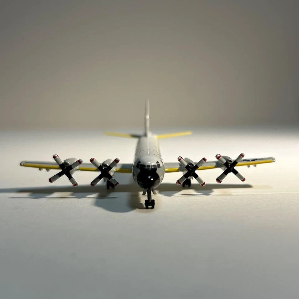 Rare Dragon 1/400 P-3C ORION Anti-Submarine Patrol Aircraft - Image 3 of 4