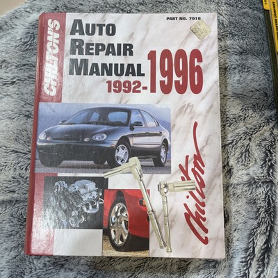 Chilton's 7916 Auto Repair Manual 1992-1996 Covers Every Mass Produced American