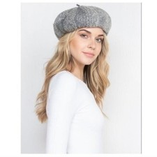 Womens Gray Wool Blend Beret Hat Soft Stylish Classic French Style