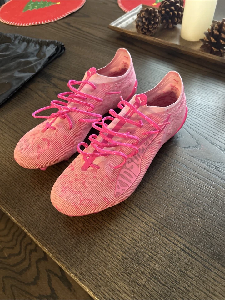 PUMA Ultra 5 Ultimate x KidSuper FG Soccer Cleats Size 10.5 - Image 2 of 4