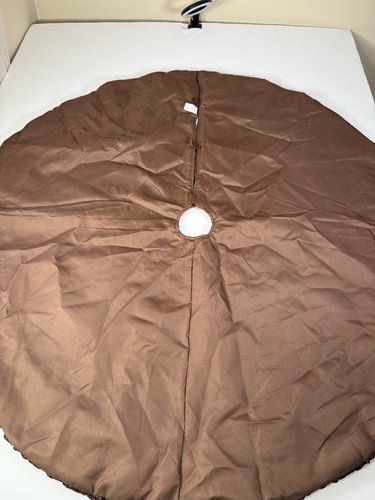Christmas Tree Skirt Brown Beaded Lustrous Satiny Material Ruffle 50” - Picture 7 of 7