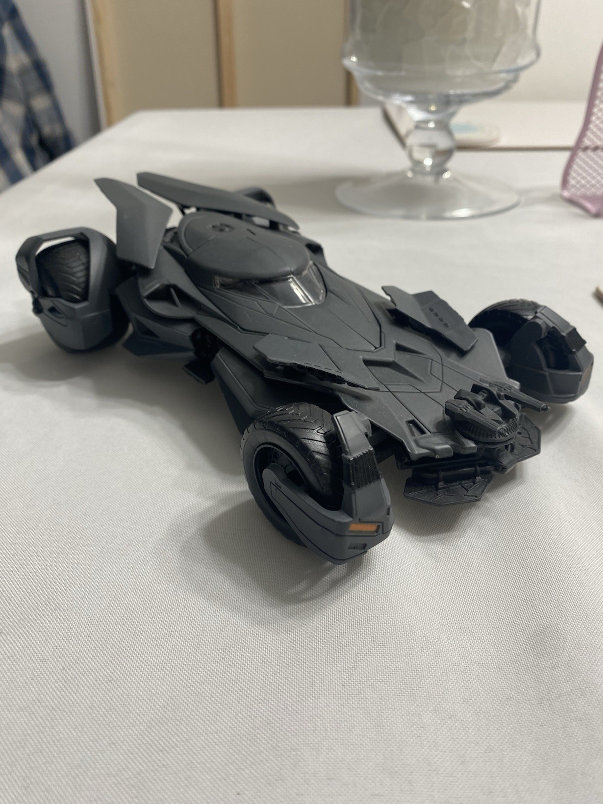 Picture 1 of 8