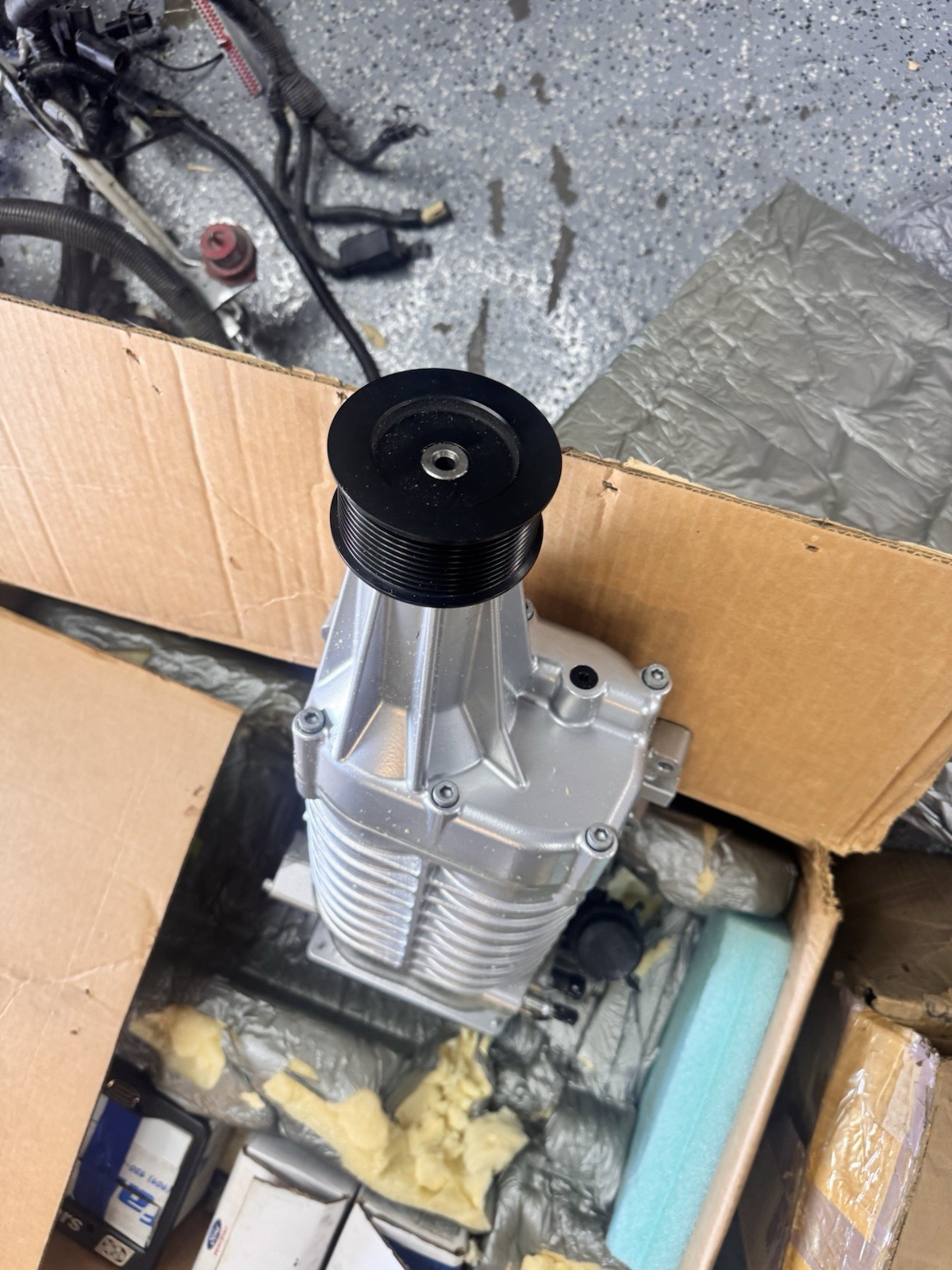2006 Ford Gt Super Car. Supercharger Oem 