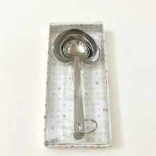 KATE ASPEN MEASURING SPOONS HEART SHAPED SET