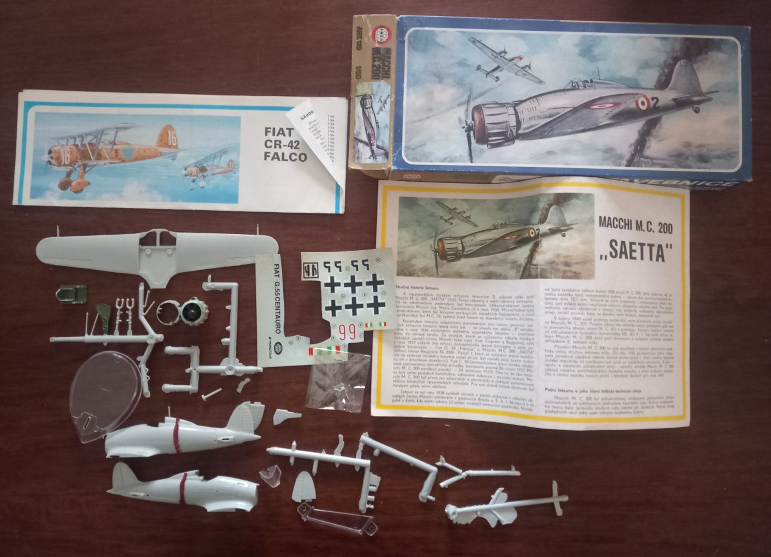 MODEL KIT MACCHI M.C. 200 SMER ART. 119 SCALA 1:50 STAVEBNICE